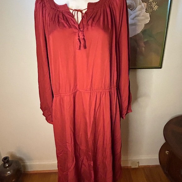 Old Navy Dresses & Skirts - Old Navy Rust color Casual with Bishop Sleeves